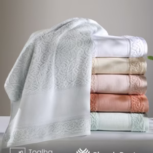 Toalha de Banho Döhler Sofia 70X140 cm para Pintar e Bordar à maquina