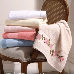 Toalha Multi Arte III 30X45 cm para Pintar e Bordar à Máquina | Döhler